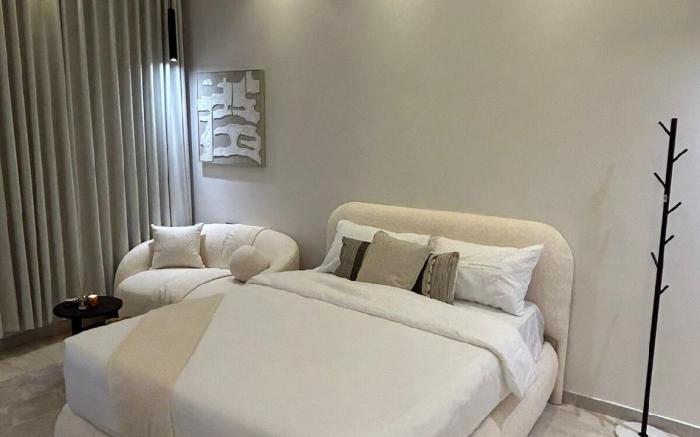 Studio in Yarmouk
Exceptional experience of living