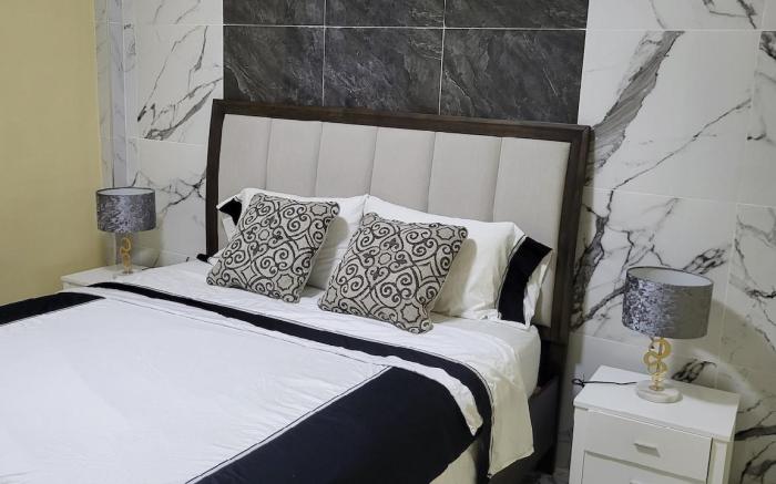 (Stargazers) 1 bedroom ground floor Condo