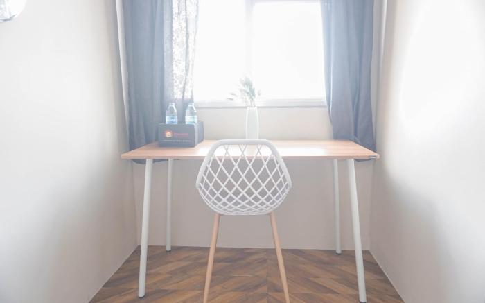 Relaxed Studio Transpark Juanda Bekasi By Travelio