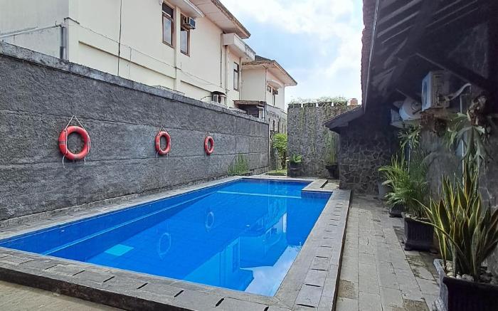 Hotel Candra Dewi