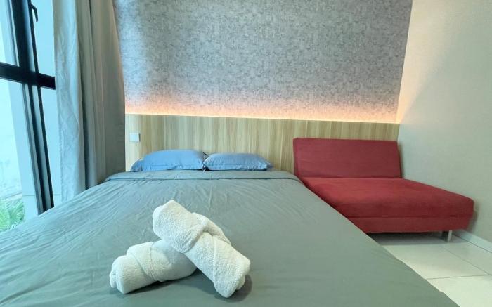 Skyloft 1 MinTo BukitIndah Aeon Hotel 1BR 2pax