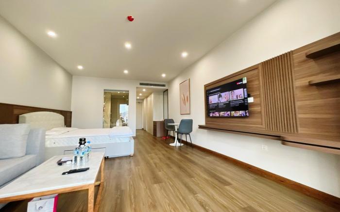 Sea@Sky 5*Suite@Gold Coast Nha Trang, Beach & Mail