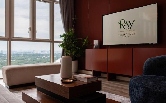 Vista SkyVilla and Penthouse Riverview-Groups-Families