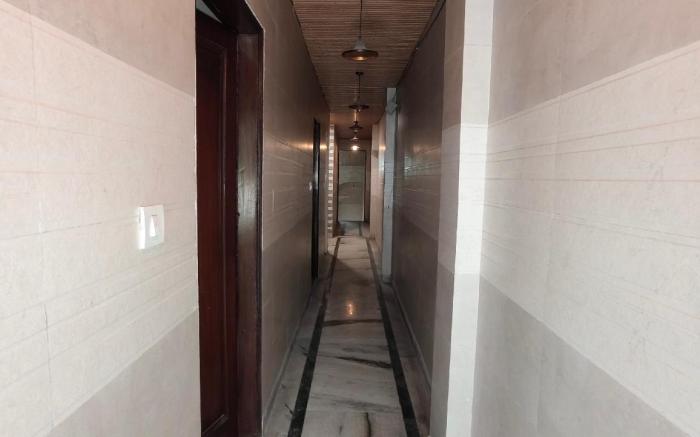 Metro Residency 