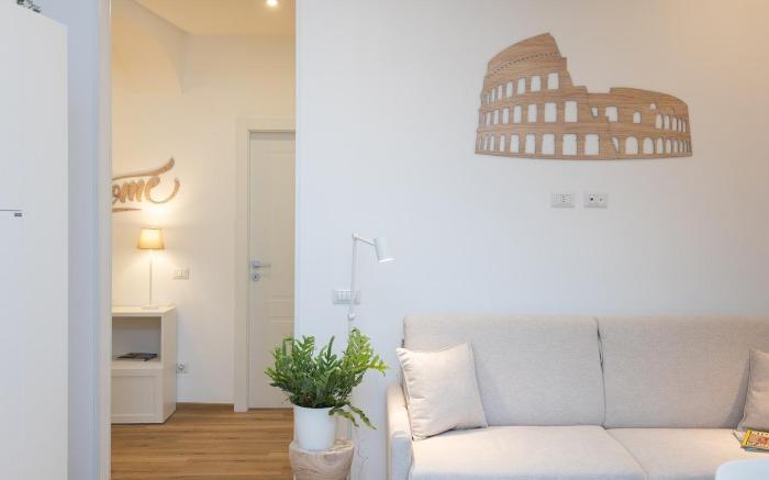 Colosseum Holidays - Three-Bedroom Apartment