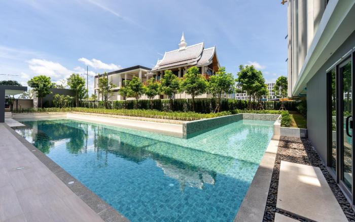 The Ozone Condotel Phuket