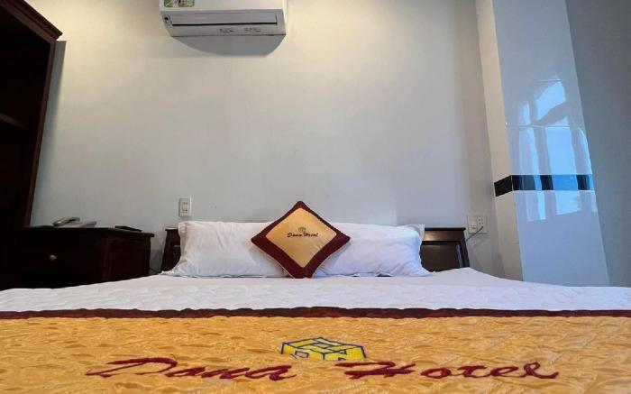 Dona hotel