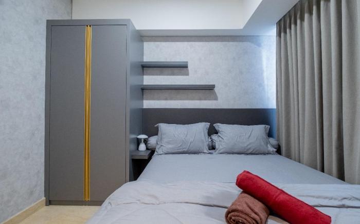 Empire Tower 3BR New-Stylish Contemporer @Podomoro