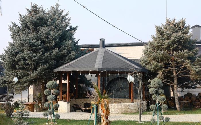 Ketrin Hotel Restaurant