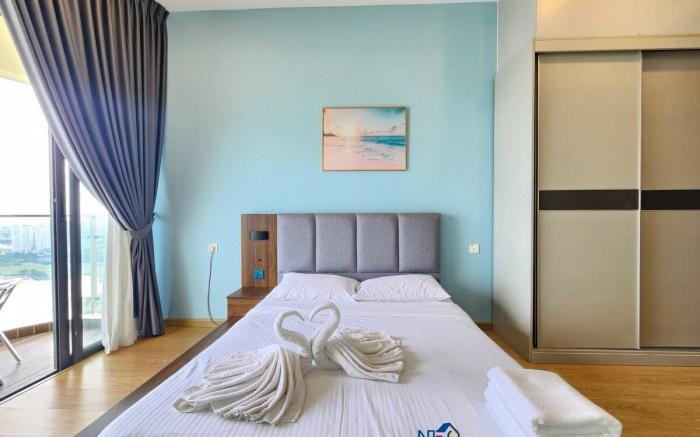 Sea Breeze 3B Suites/CountryGarden Royal Strand