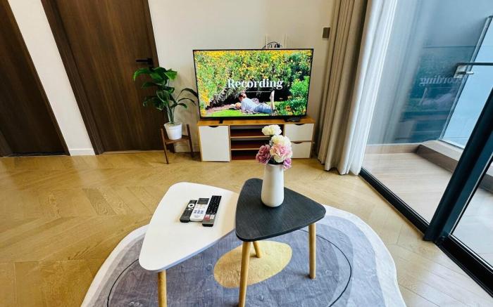 Lumiere Riverside 1BR FREE Pool & Gym City view