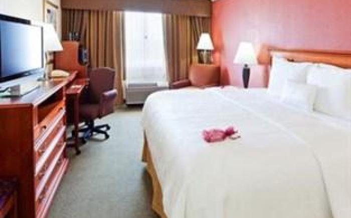 Holiday Inn Clark - Newark By IHG