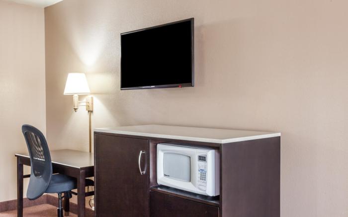 Super 8 By Wyndham Anaheim - Disneyland Drive