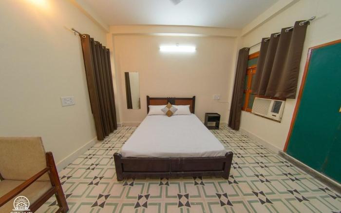 Mira - 2-BHK Bliss Near Varuna