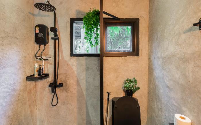 Twin house - Just Renovated loft style 
