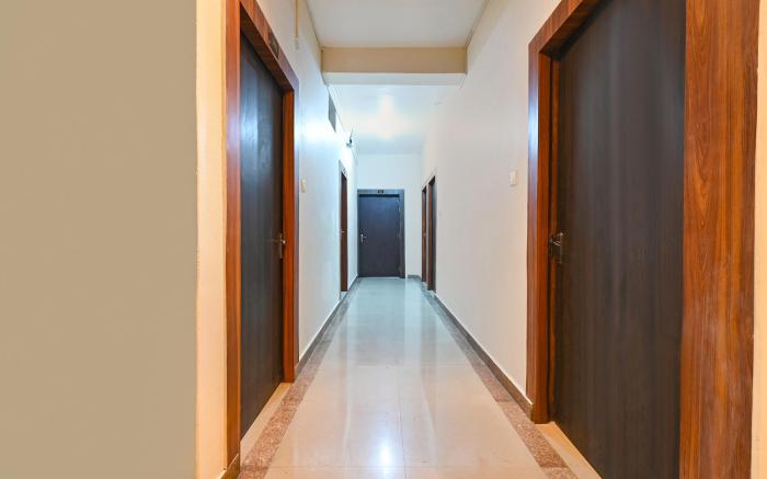 FabHotel Park View