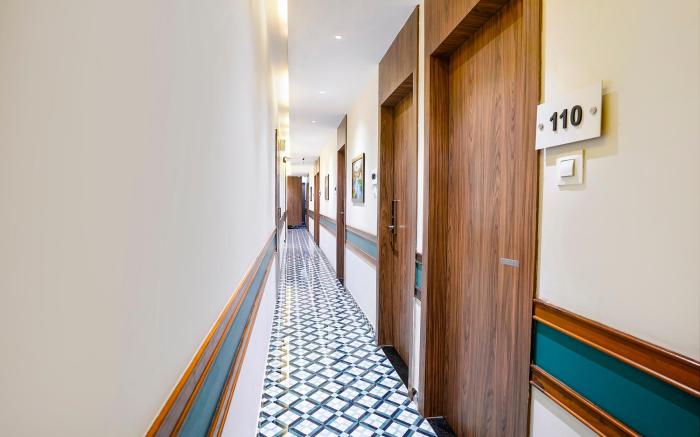 FabHotel Shahi Palace