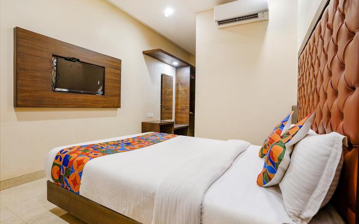 FabHotel Vertigo Suites