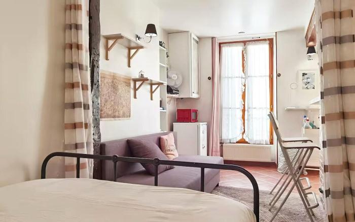 French-style Apt/3mns to metro/Paris Latin Quarter