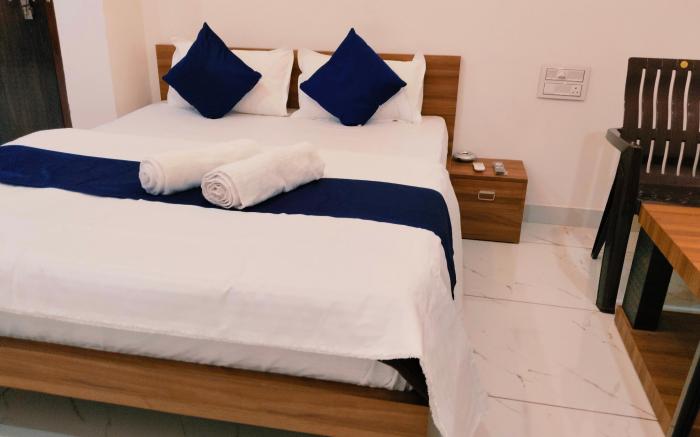 Hotel Bhavya Palace
