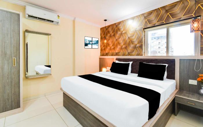 Colletion O Shamshabad Paradise
