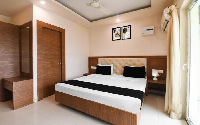 Hotel O Paschim Dwar Near Jagannatha Temple