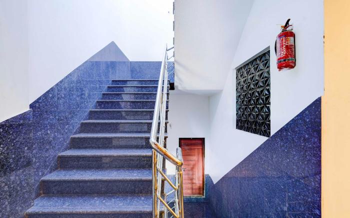 Hotel O Kundrathur Near Murugan Temple