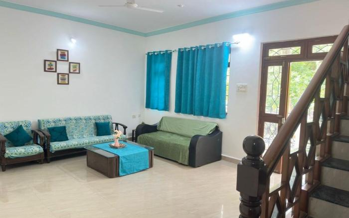 4bhk Family Villa near beach