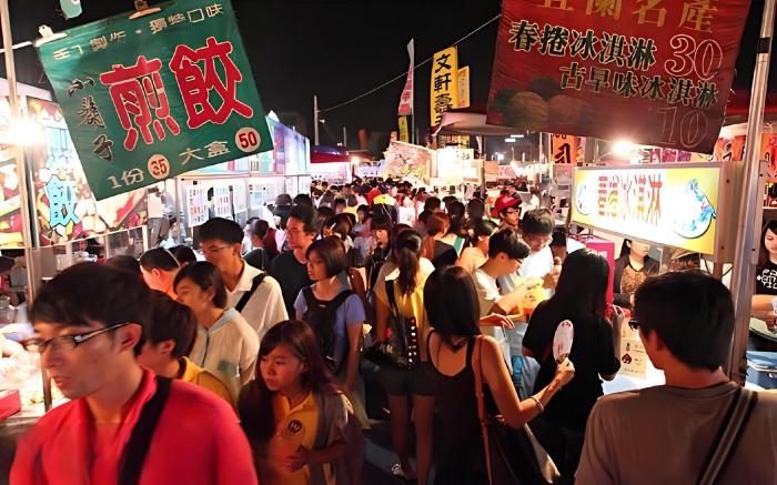 Guxiang House – Tainan East District 4-10 Pax Townhouse