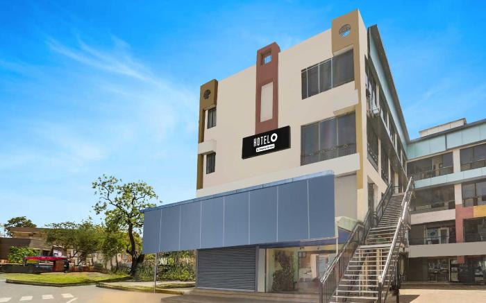 Hotel O Ahmedabad Airport