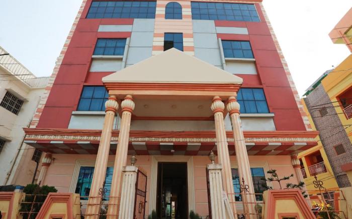 Goroomgo Sambit International Puri