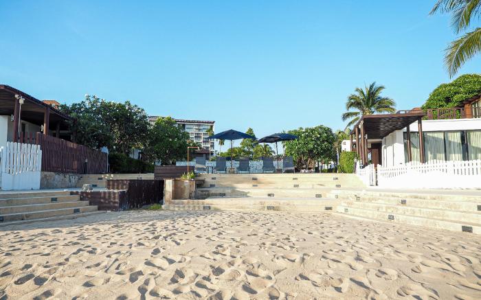 Beach No.16 Pool Villa Rayong