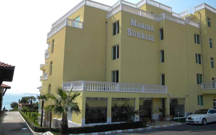 Marina Sunrise Apart-hotel