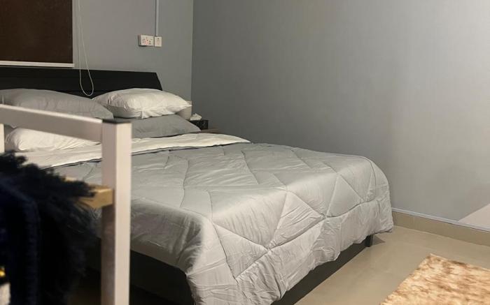 classy & Private Studio Self check-in 103