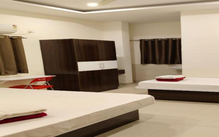 Sahasra Sree Suites Inn 