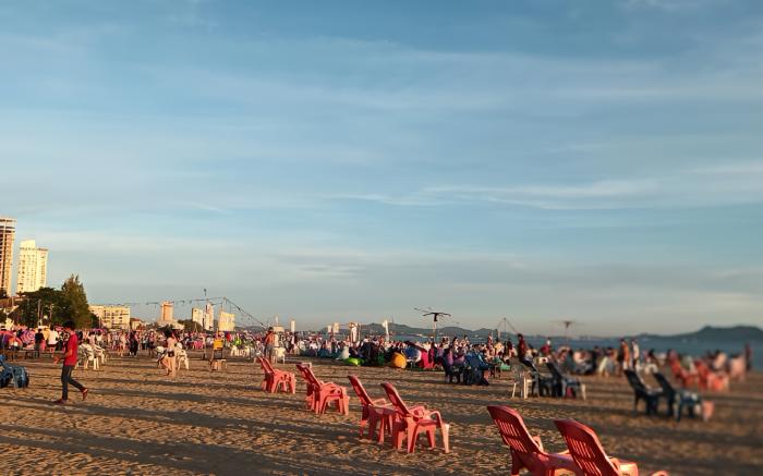 艺龙酒店（芭堤雅中天海滩店）