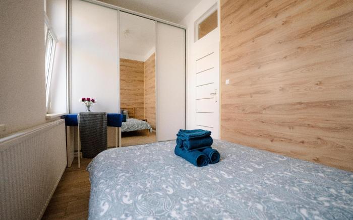 Cosy Balcony Apartment
