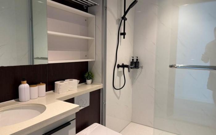 BaySuites Luxury Sea&Mountain View | 21-19
