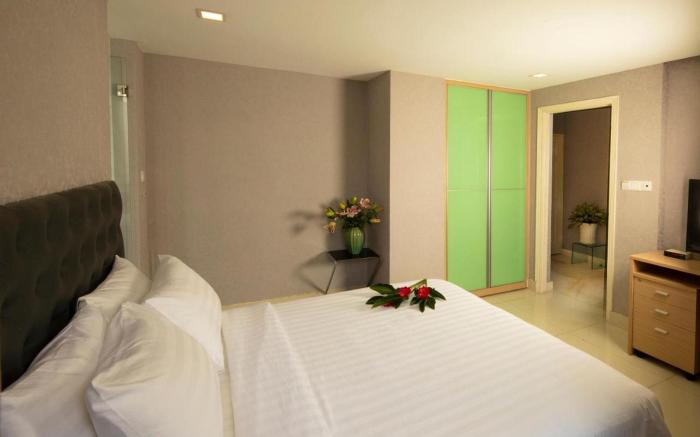 Belvilla Luxury Hotel Near SECC Formerly Sunshine Garden Hotel