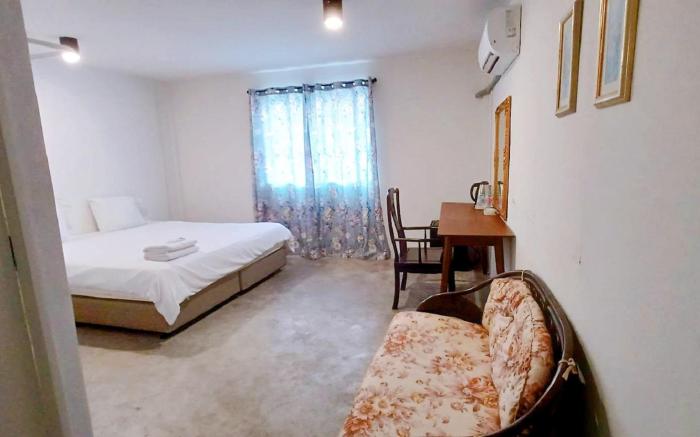 Mitr Inn Yaowarat - มิตร อินน์ เยาวราช