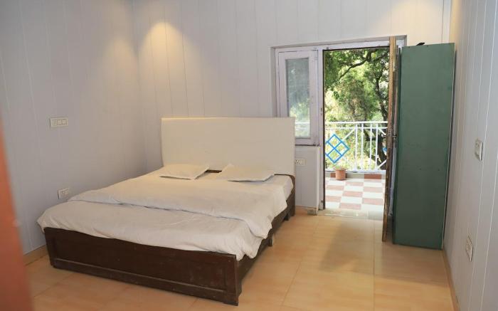 Restinn Kemptyfall–4BR Mountain View by homeyhuts