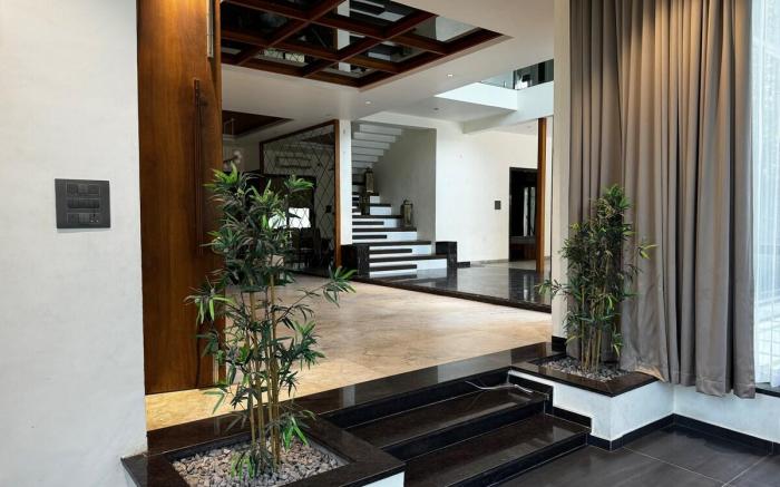 Emerald Villa- Private pool Hyderabad by Homeyhuts