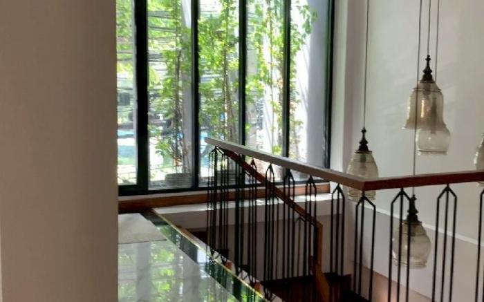 POSHTEL 56