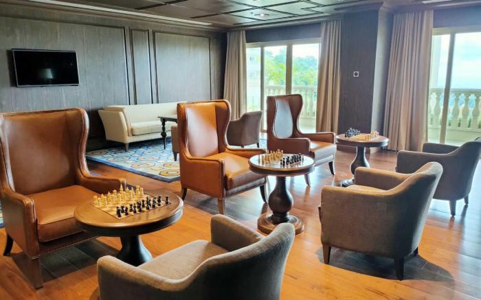 Scenic Tagaytay Getaway with Taal Views