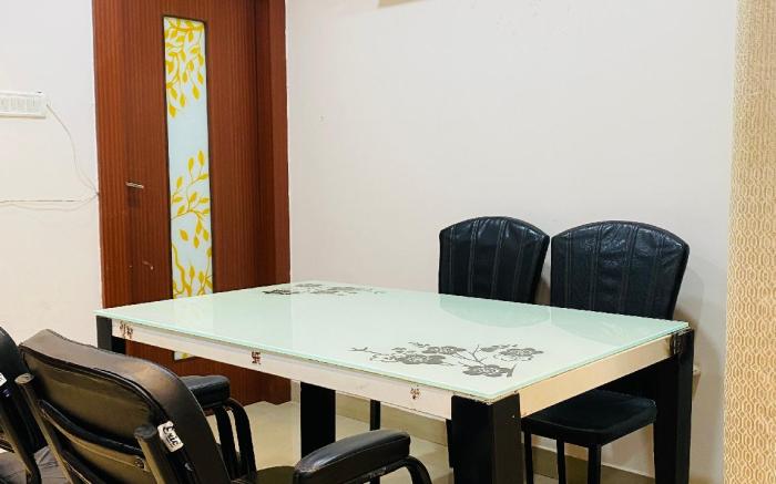 JMS Stay Near Cantonment Varanasi