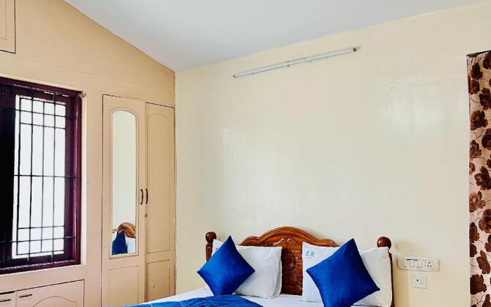 Caron Niron Two Bedroom Villa