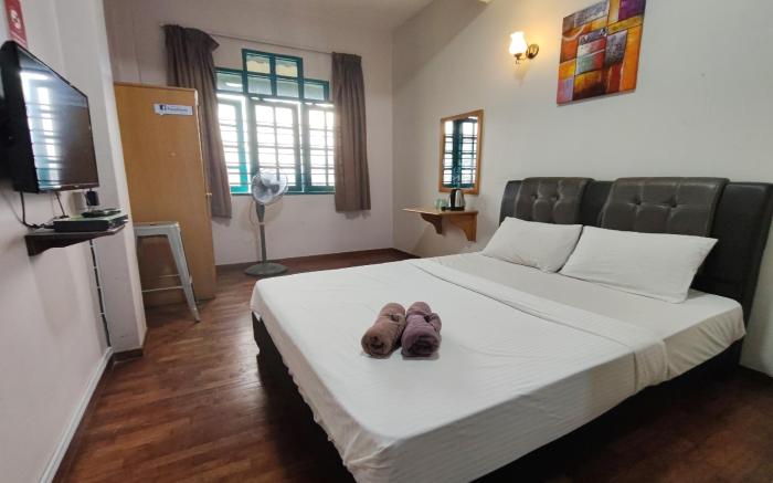 Hotel Check Inn 2