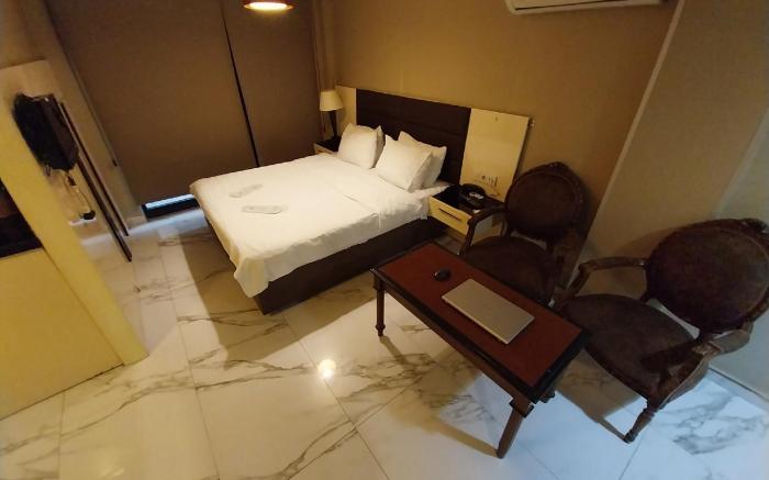 Evoda Hotel