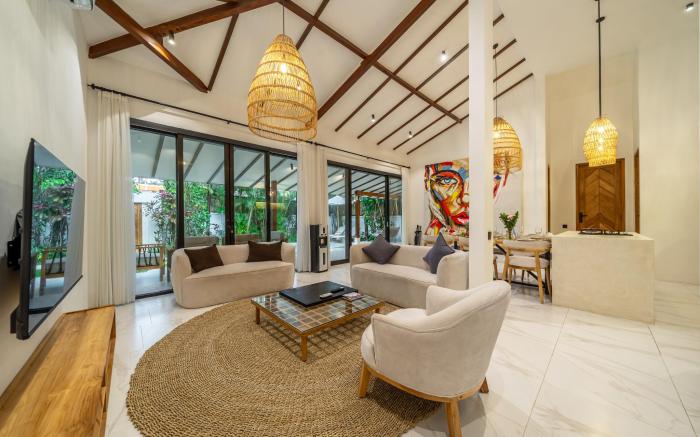 BlueWave-SerenityAwaits-Stunning NewVillawithPool