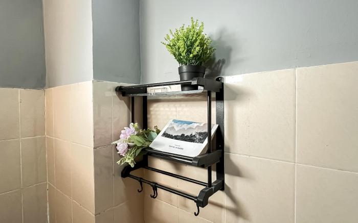 Basic Studio Room Green Palm Residence By Travelio